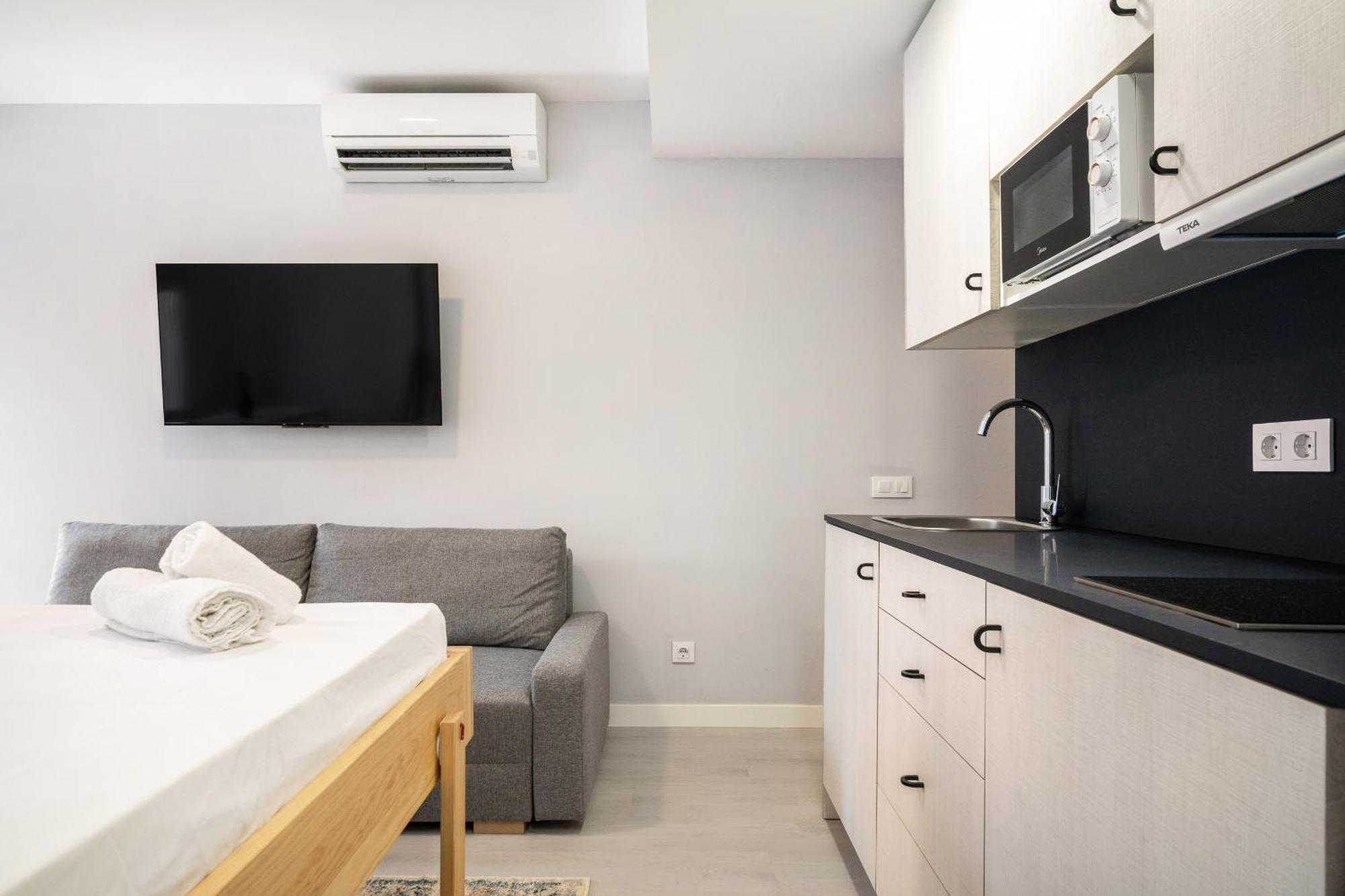 Madriver Apartamentos Reformados Con Parking Gratuito Buitenkant foto