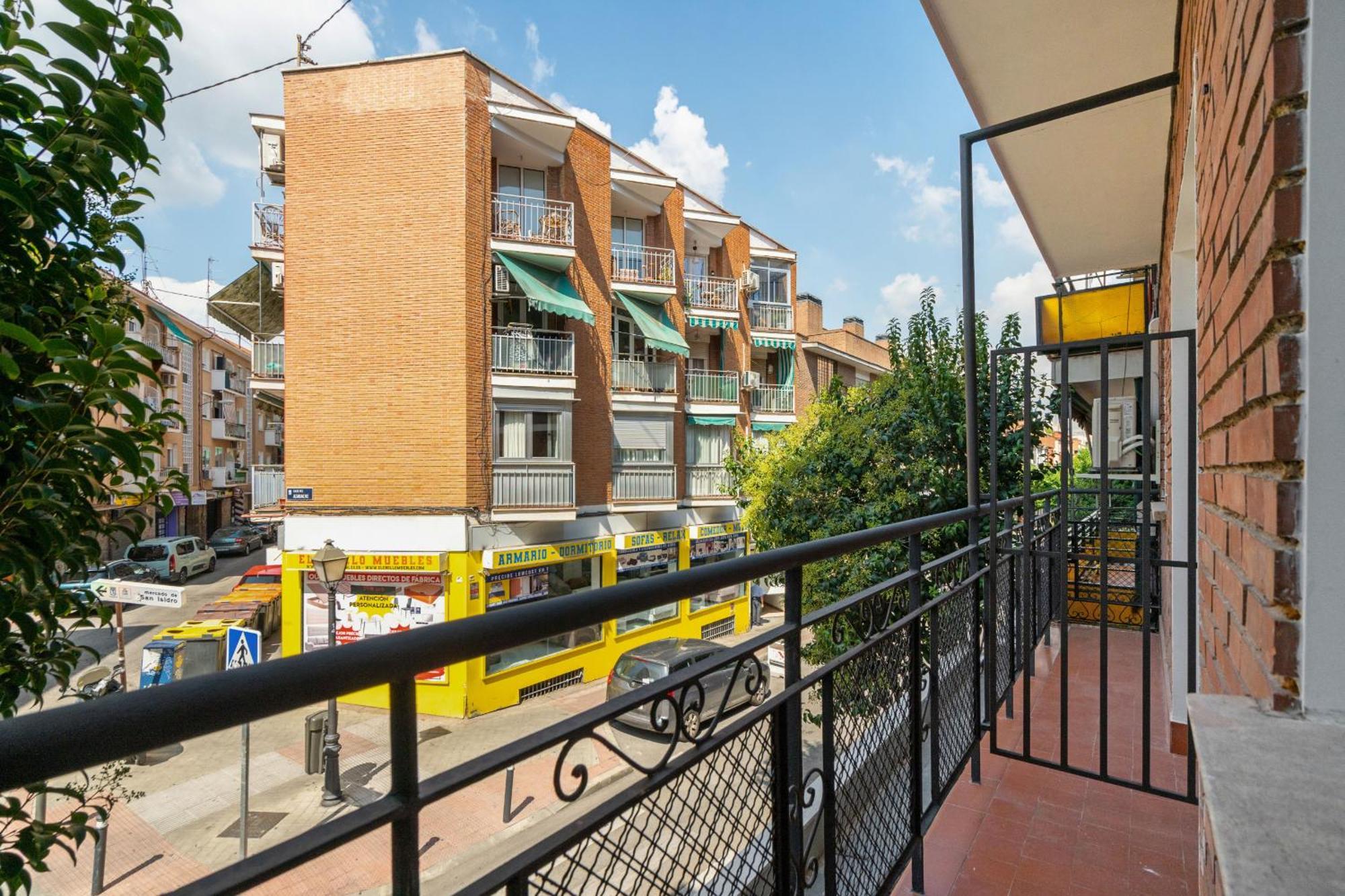 Madriver Apartamentos Reformados Con Parking Gratuito Buitenkant foto